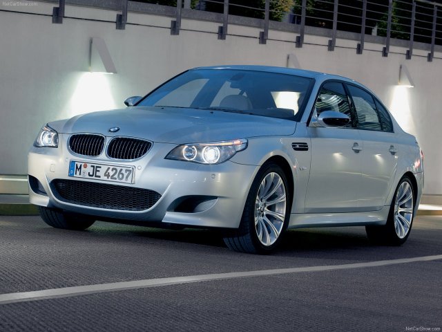 BMW M5-Series