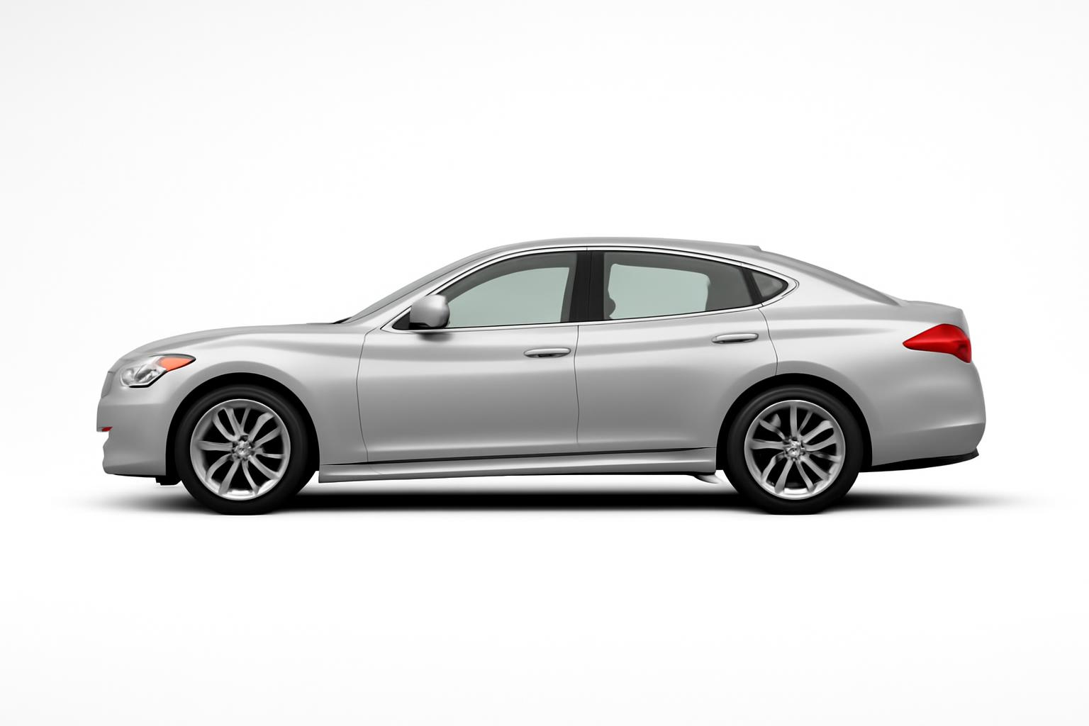 Infiniti M56